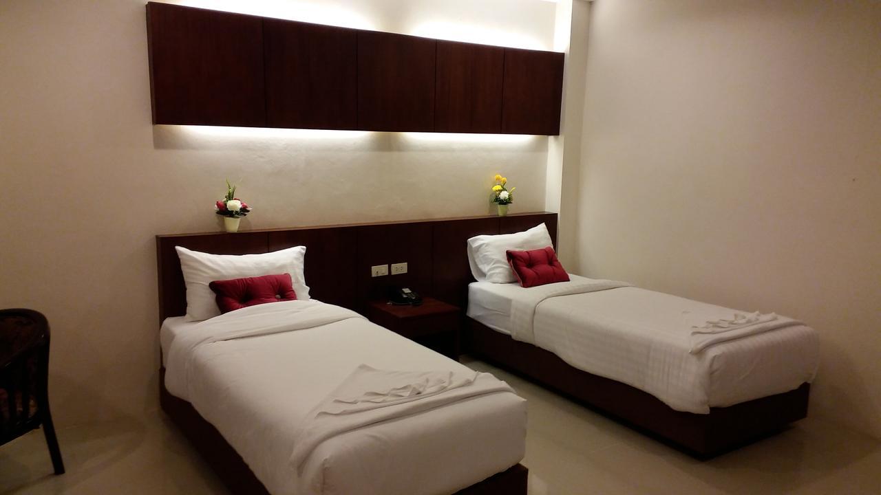 7 Sky Residency 호텔 Patong 외부 사진