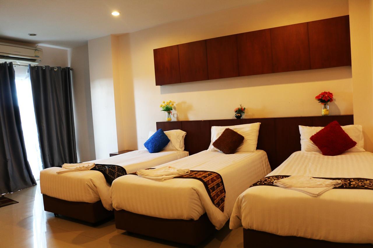 7 Sky Residency 호텔 Patong 외부 사진