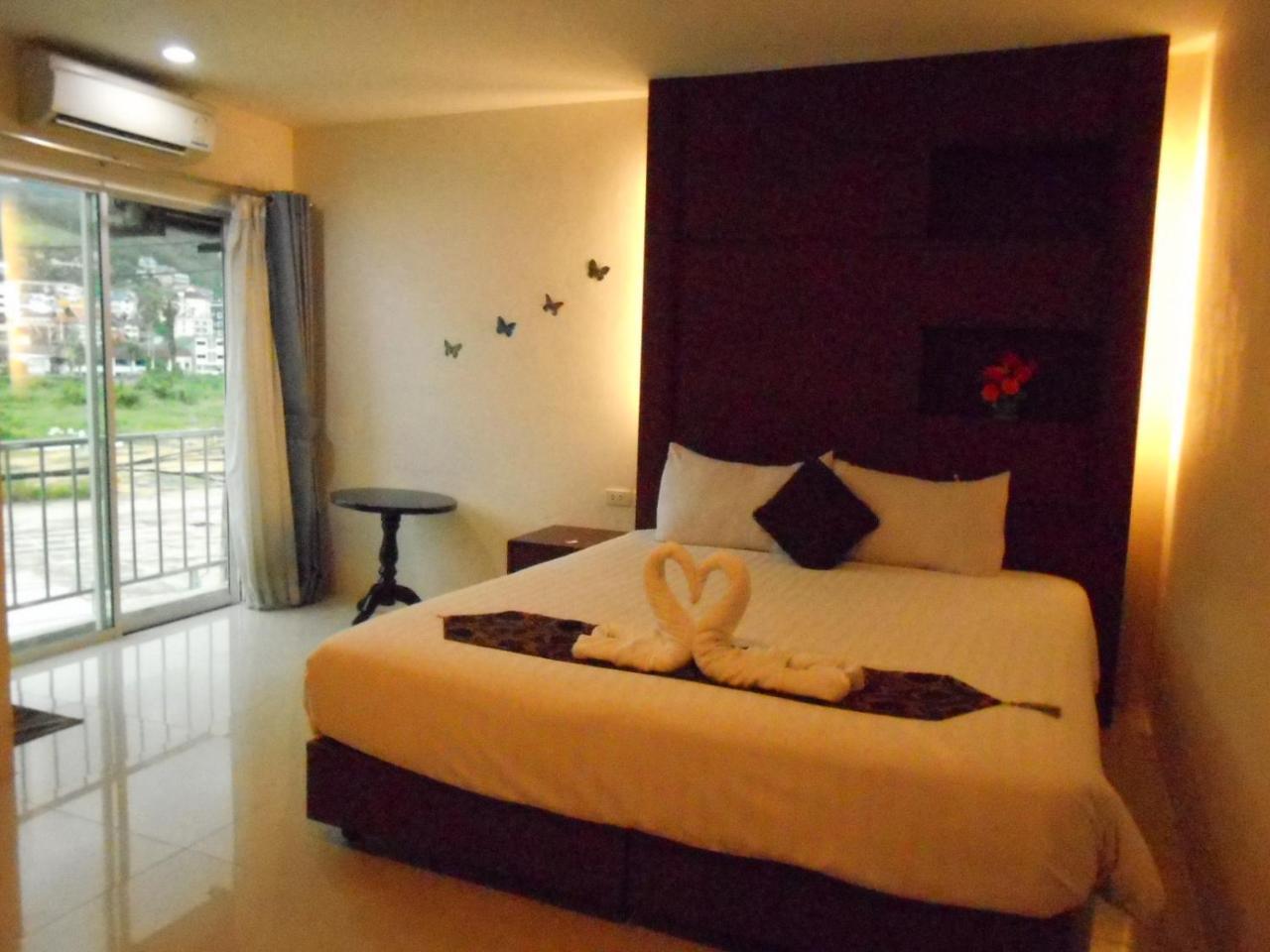 7 Sky Residency 호텔 Patong 외부 사진